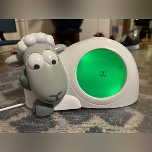 Sam the sheep sleep trainer